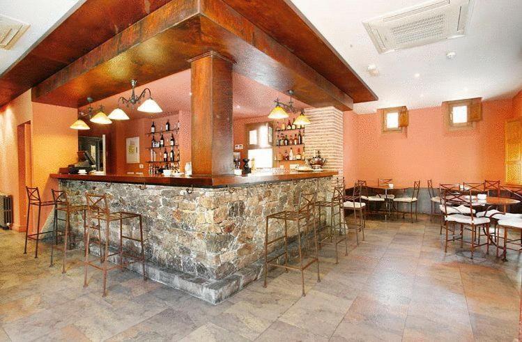 Hotel Rincon De Traspalacio Робледо-де-Чавела Экстерьер фото