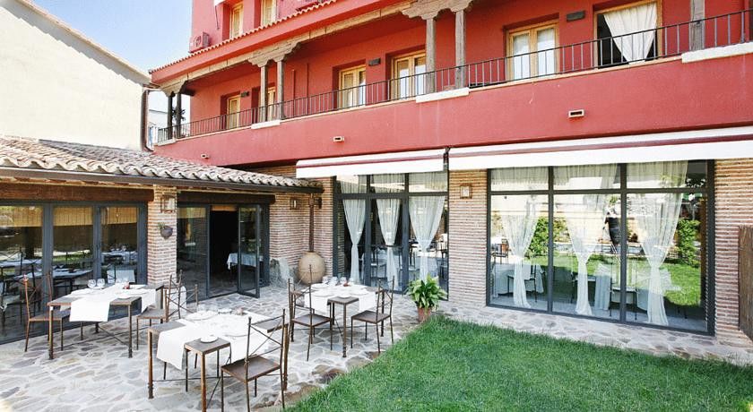 Hotel Rincon De Traspalacio Робледо-де-Чавела Экстерьер фото