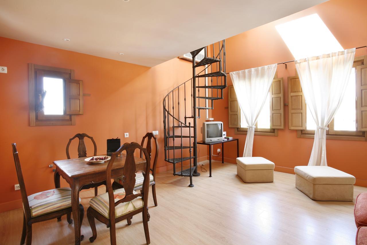 Hotel Rincon De Traspalacio Робледо-де-Чавела Экстерьер фото